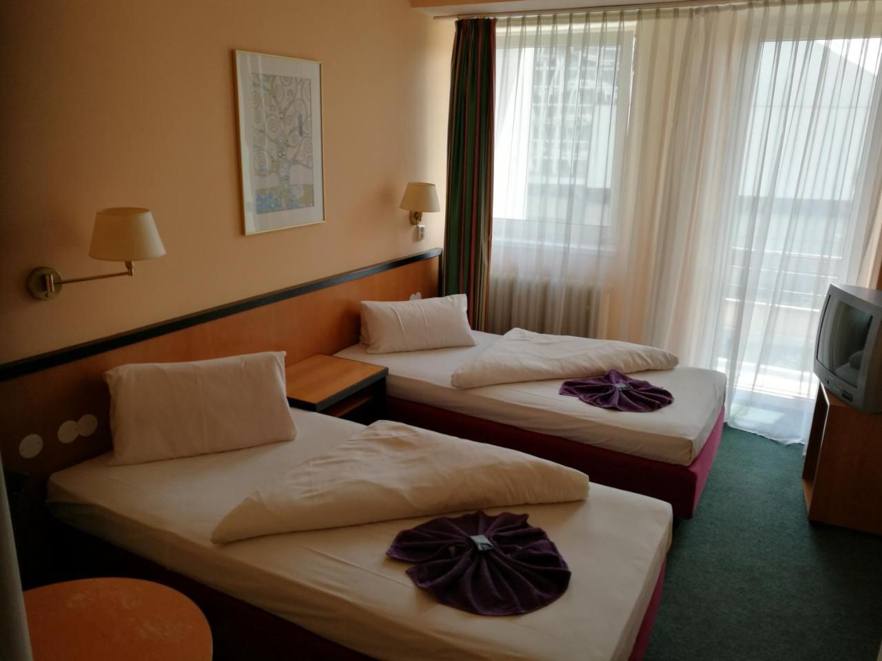 Hotel Gerlach Poprad Buitenkant foto